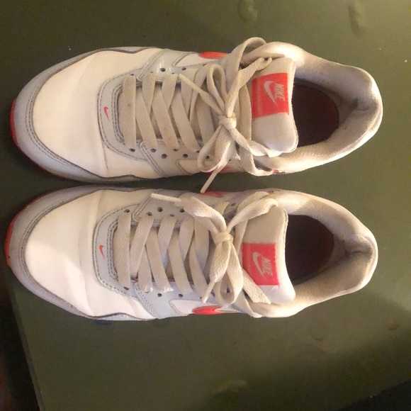 Shoes - Picture 5 of 5